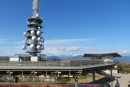 テレビ塔と日本平夢テラス