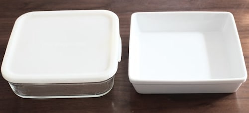 無印耐熱皿とイワキガラス製保存容器の比較