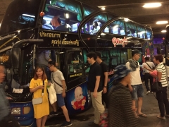 2019年7月ベトナム慰安旅行タイ-1-２階建観光バス1